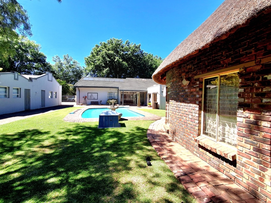 4 Bedroom Property for Sale in Sasolburg Ext 4 Free State